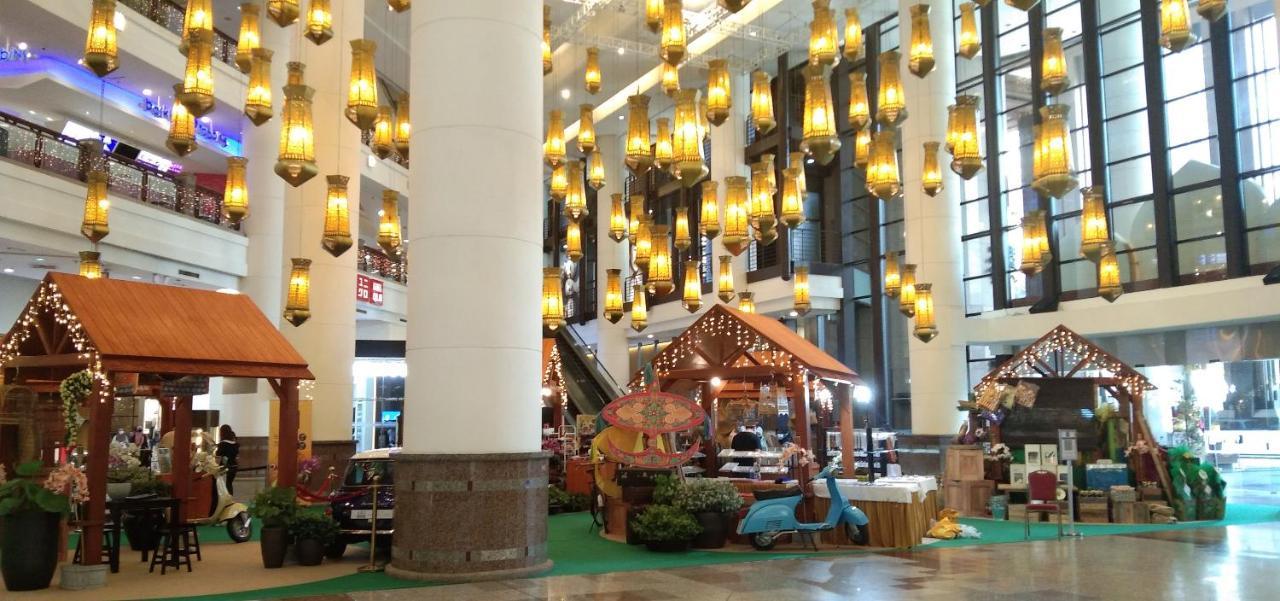 Royal Apartment Times Square Kuala Lumpur Exterior photo